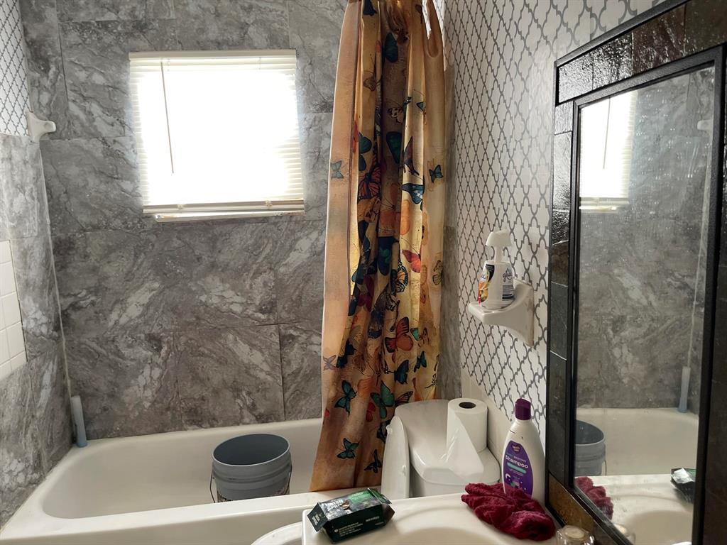 NORTHWOOD ADD - Residential Income