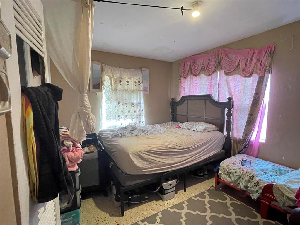 NORTHWOOD ADD - Residential Income