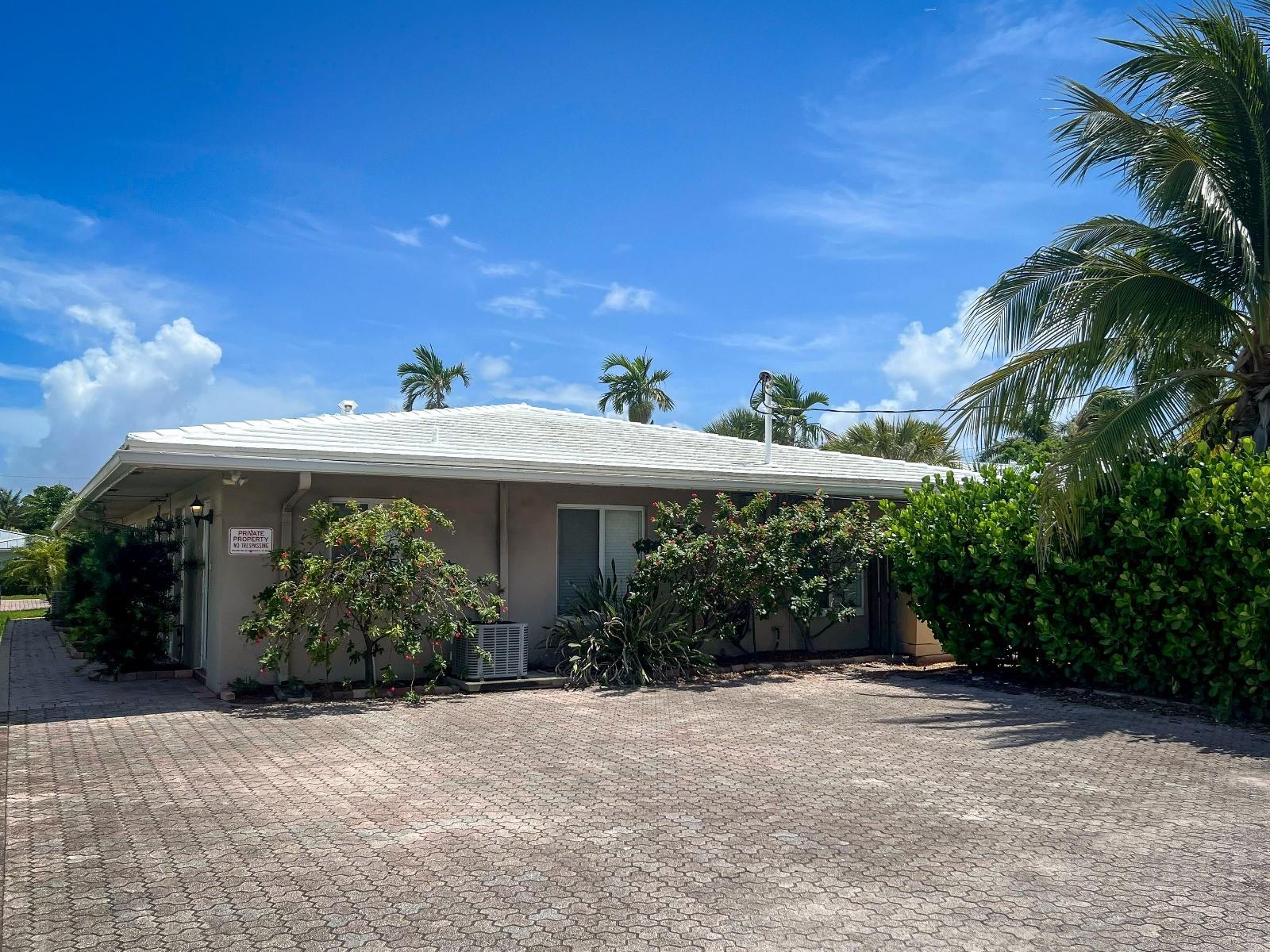 Live just 2 minutes from the beach and local restaurants in this charming 2-bedroom, 2-bath Duples with the feel of a single family home. Featuring tile floors throughout, a spacious living area, and a private outdoor space perfect for get-togethers and barbecues. Ample parking space with private driveway and much more. This home offers the best of coastal living. Don’t miss the chance of beach living!