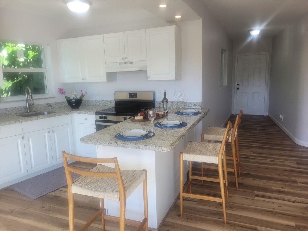 Photo of 2414 NE 25th Place #8, Fort Lauderdale, FL 33305 (MLS # F10546565)