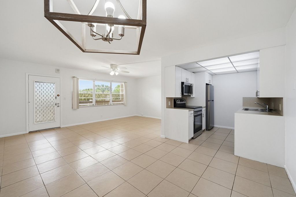 Photo of 2401 Antigua Circle #J3, Coconut Creek, FL 33066 (MLS # B26022034)