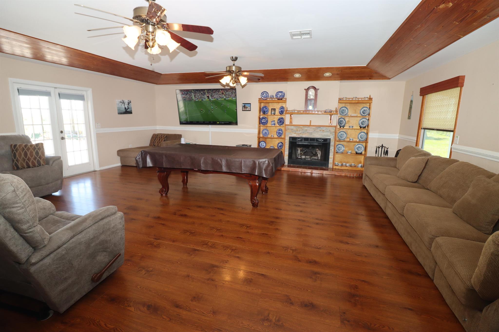 Dixie Ranch Estates - Residential