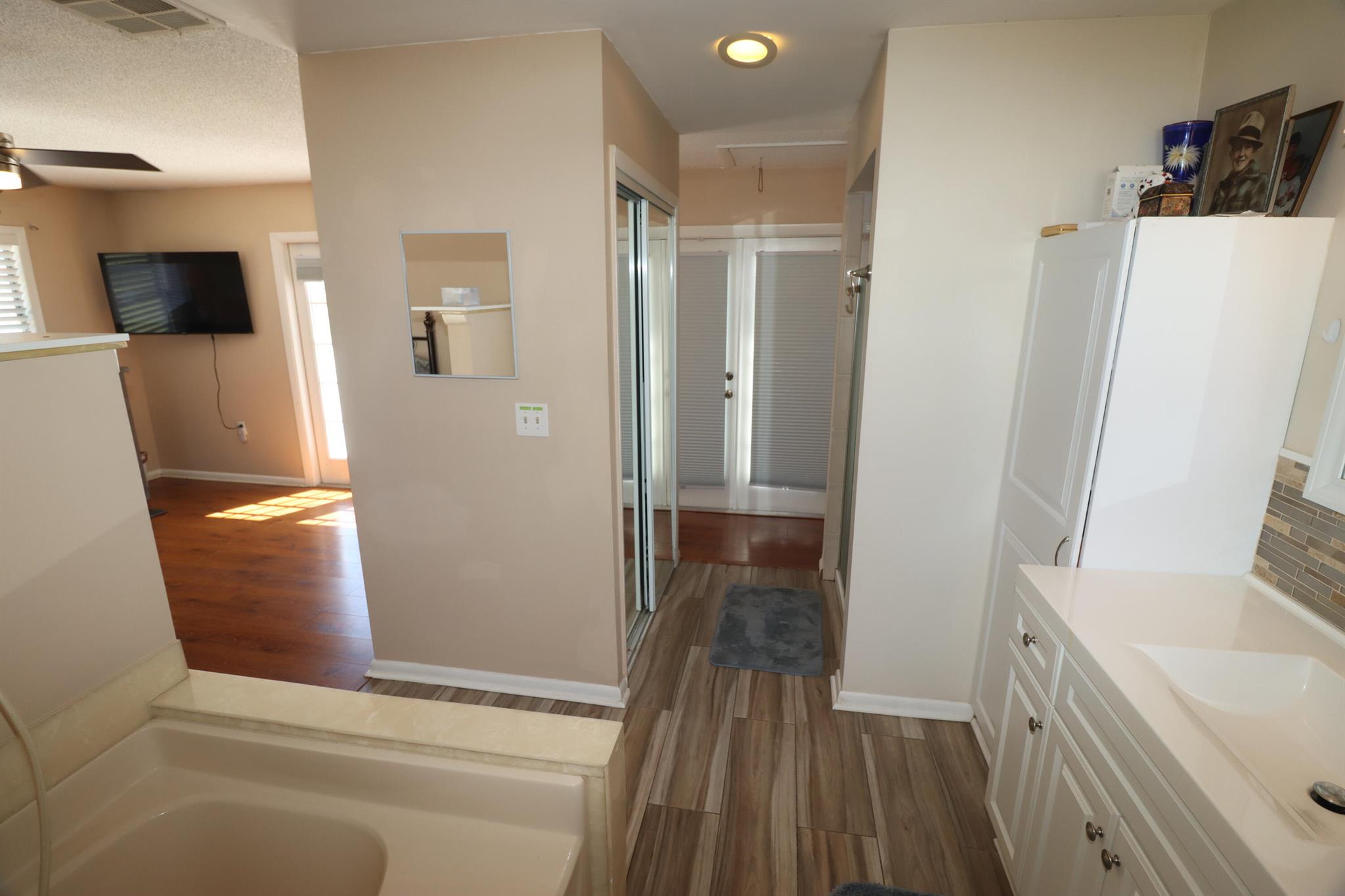 Dixie Ranch Estates - Residential