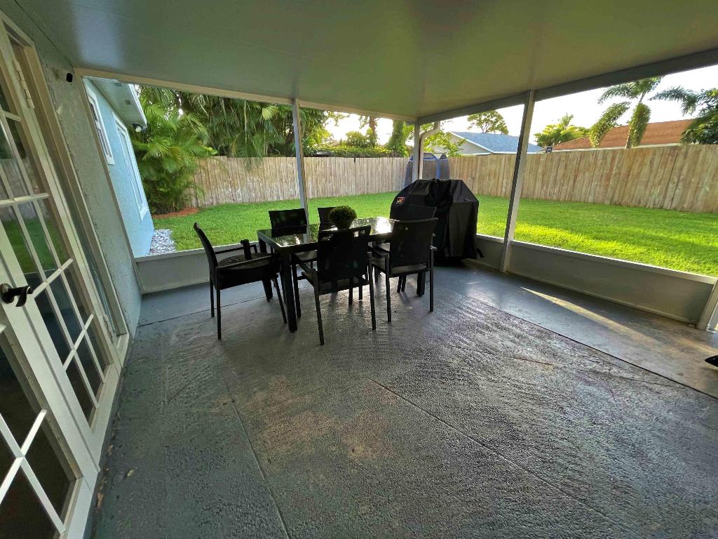 WOODSIDE 1 - Residential