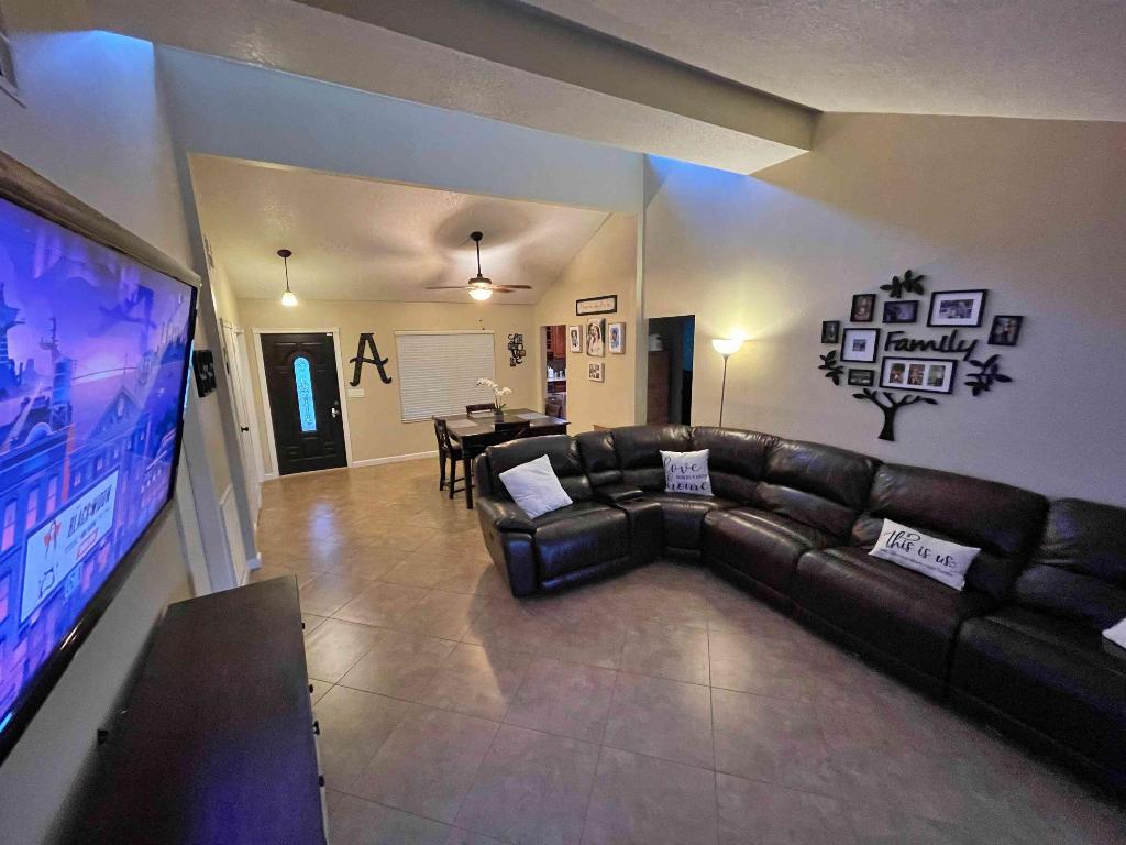 WOODSIDE 1 - Residential