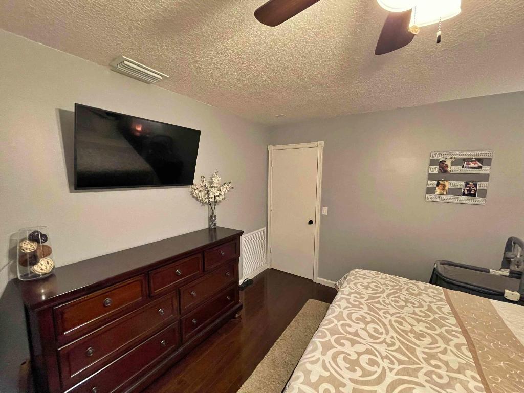 WOODSIDE 1 - Residential