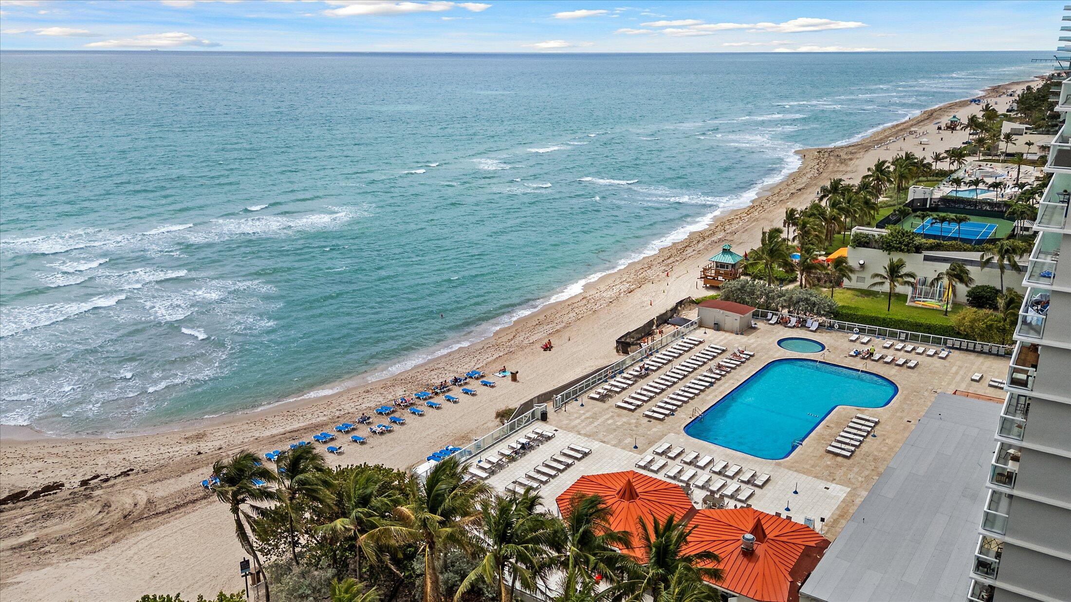 THE AVENTURA BEACH CLUB - Residential