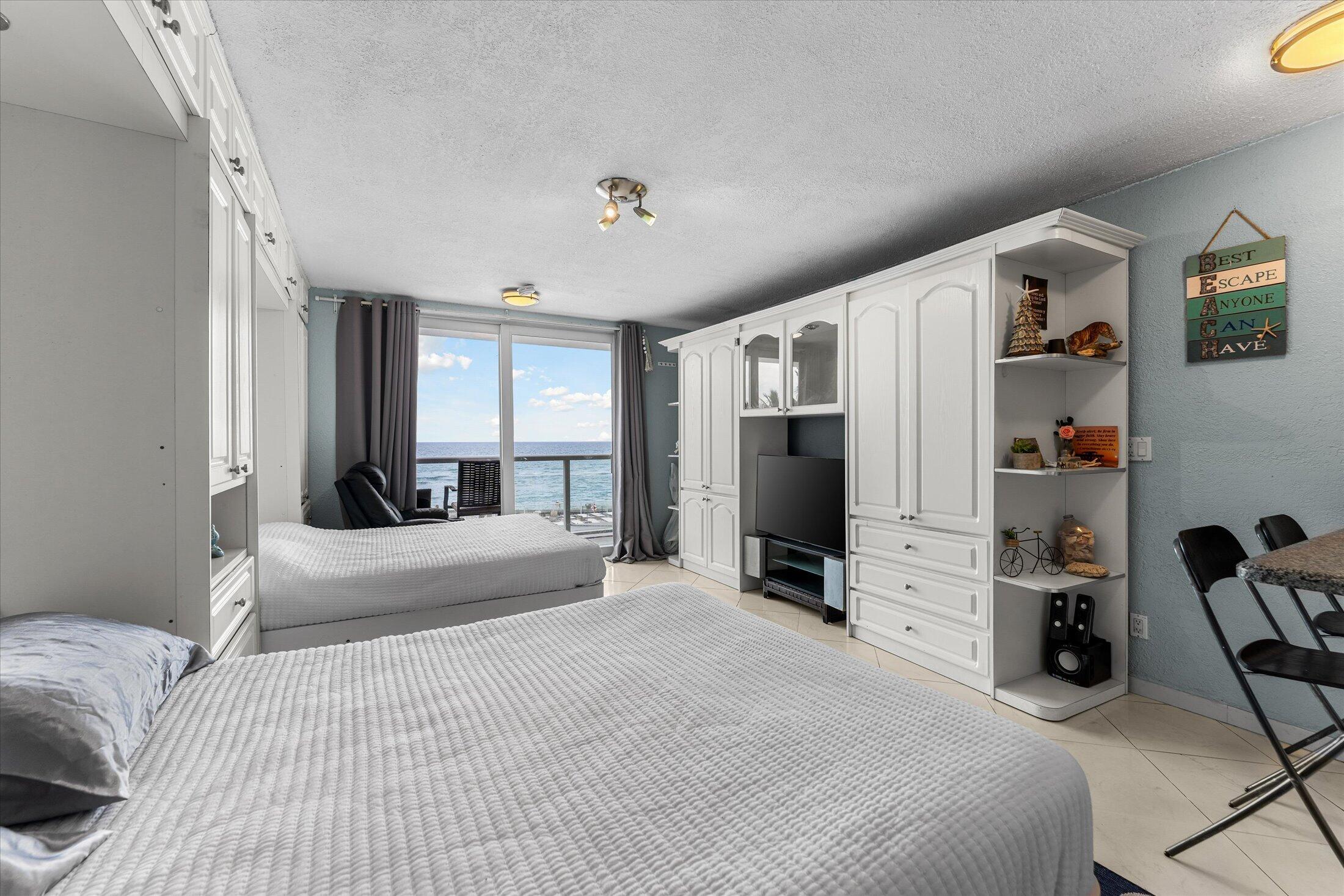 THE AVENTURA BEACH CLUB - Residential