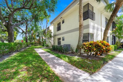 2860 Carambola Cir 2051 Pompano Beach FL 33066
