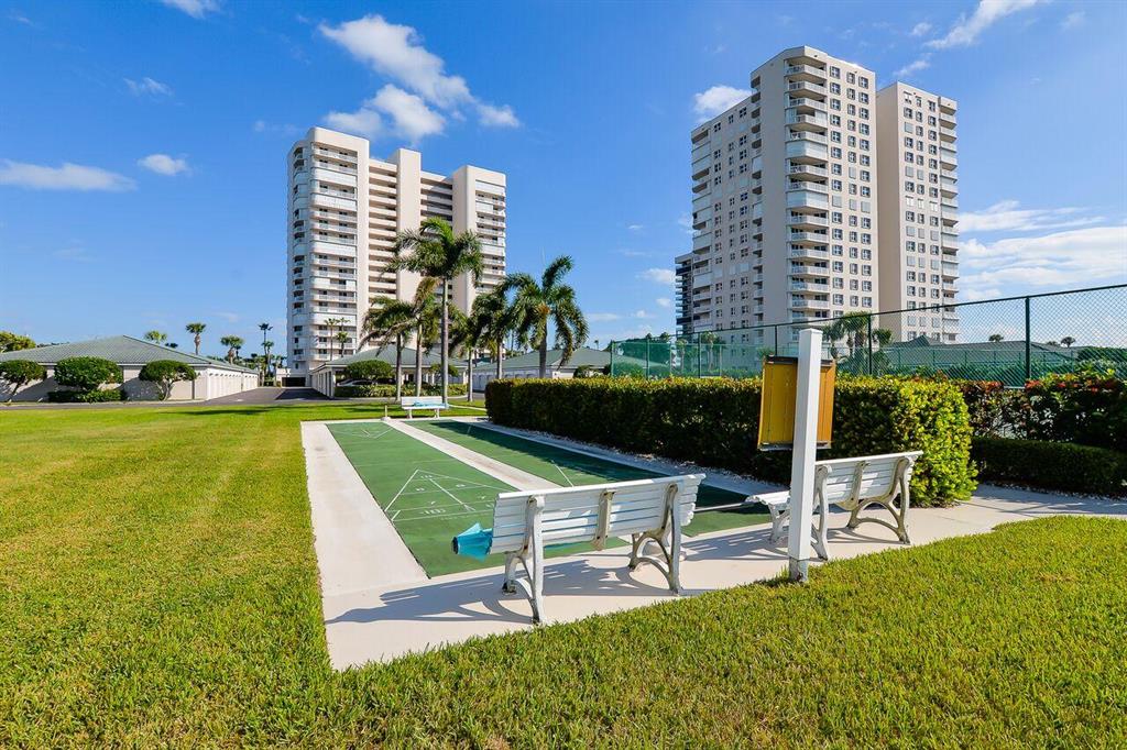 Seaward at Atlantic View Condominium - Residential