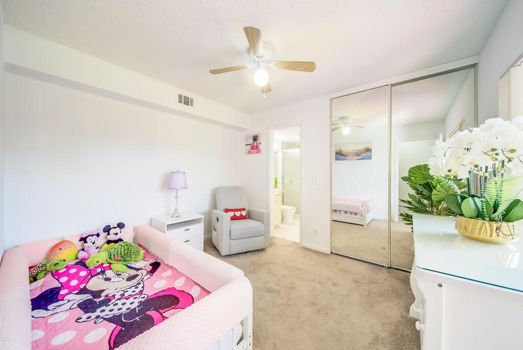 SOMERSET - Residential