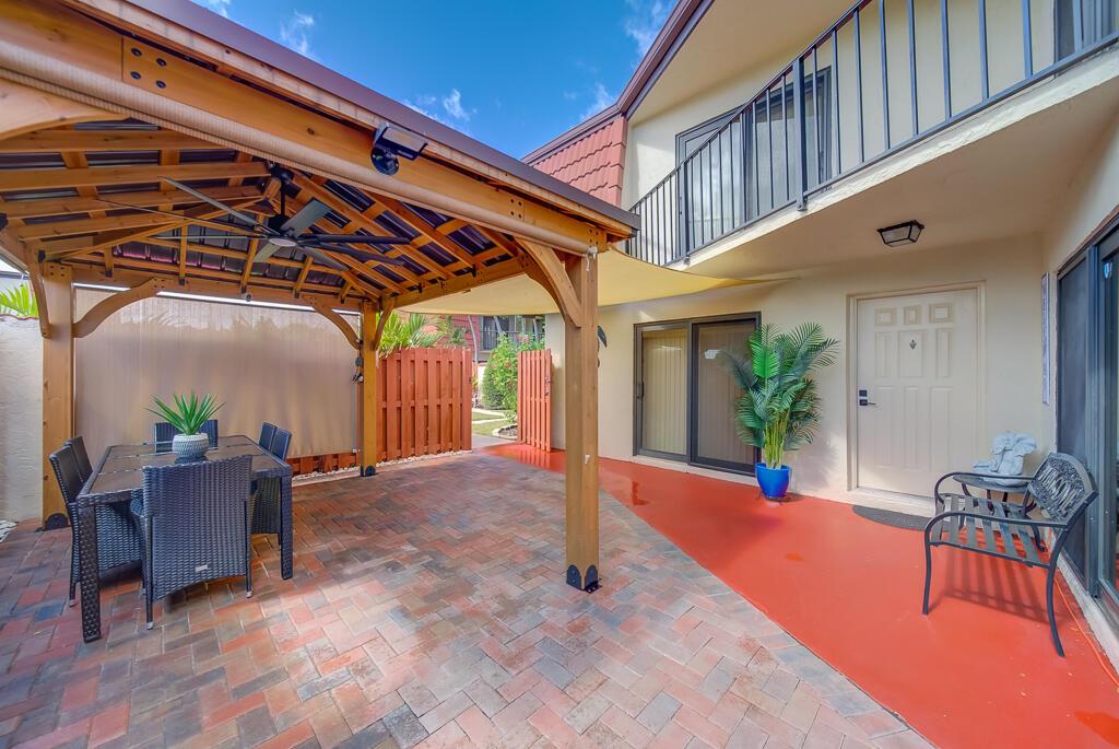 SOMERSET - Residential