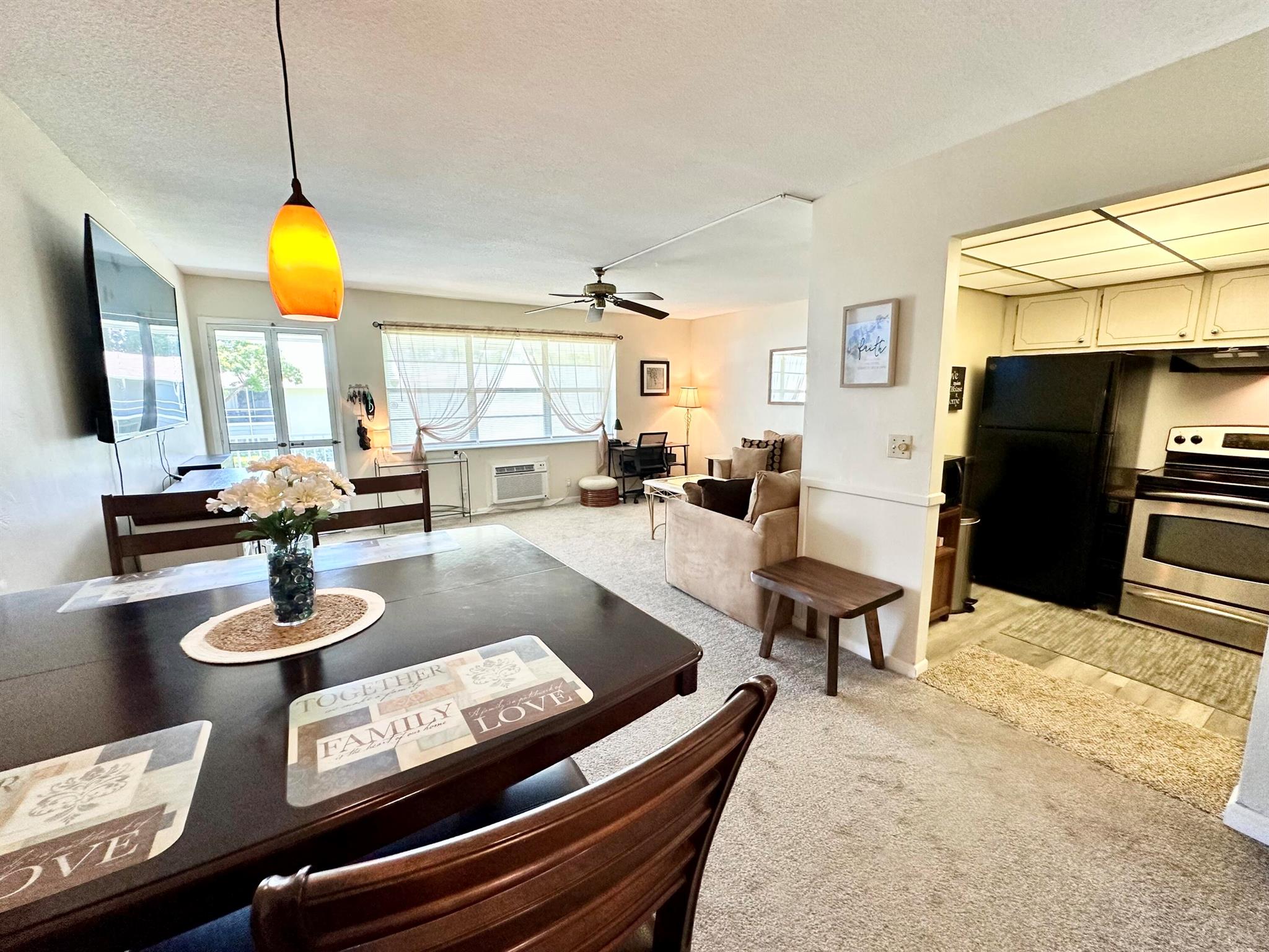 STERLING VILLAGE 740 COND - Residential