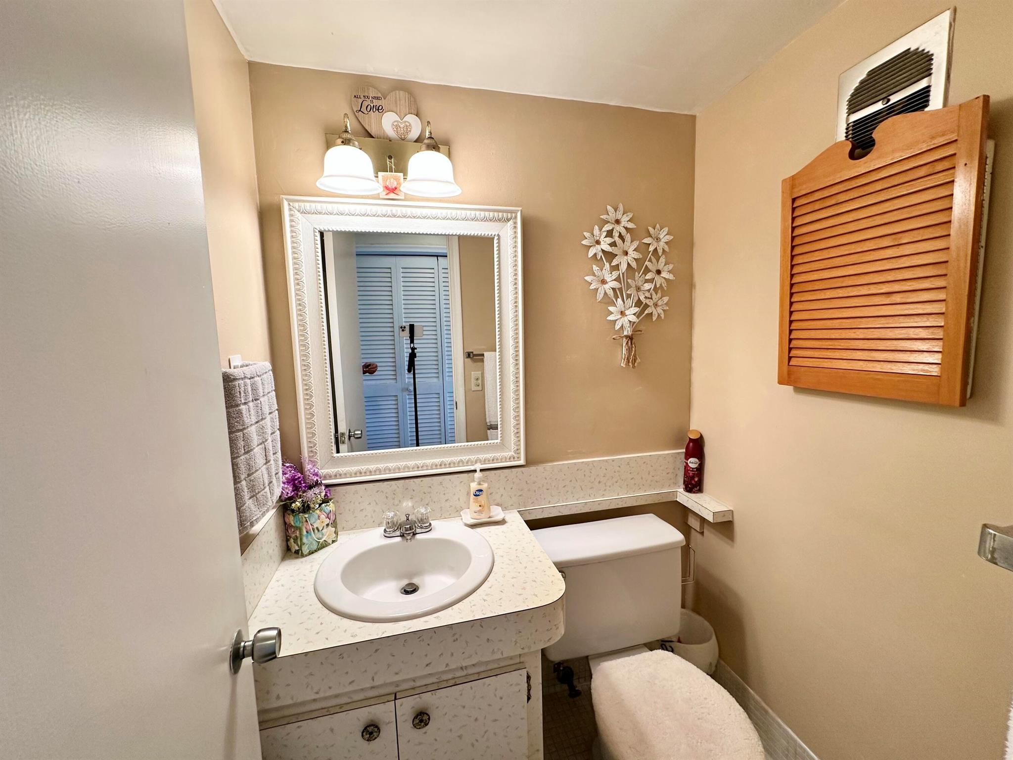 STERLING VILLAGE 740 COND - Residential