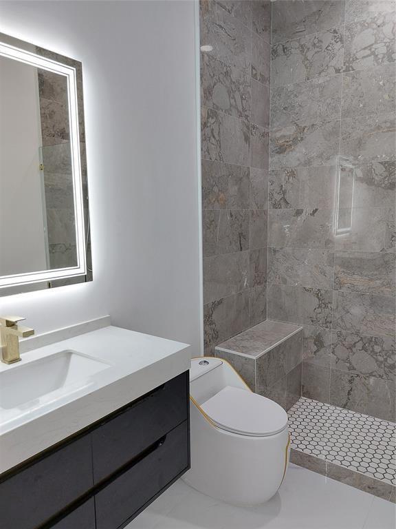 North Hollywood 4-1 B - Residential