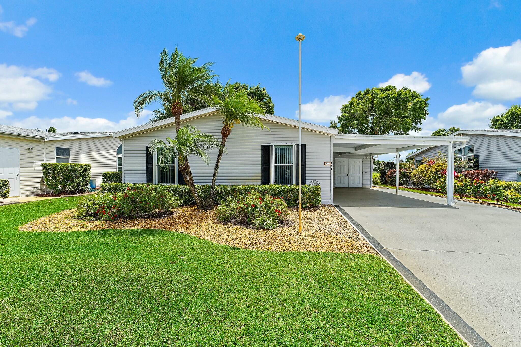 EAGLE'S RETREAT AT SAVANN - Residential