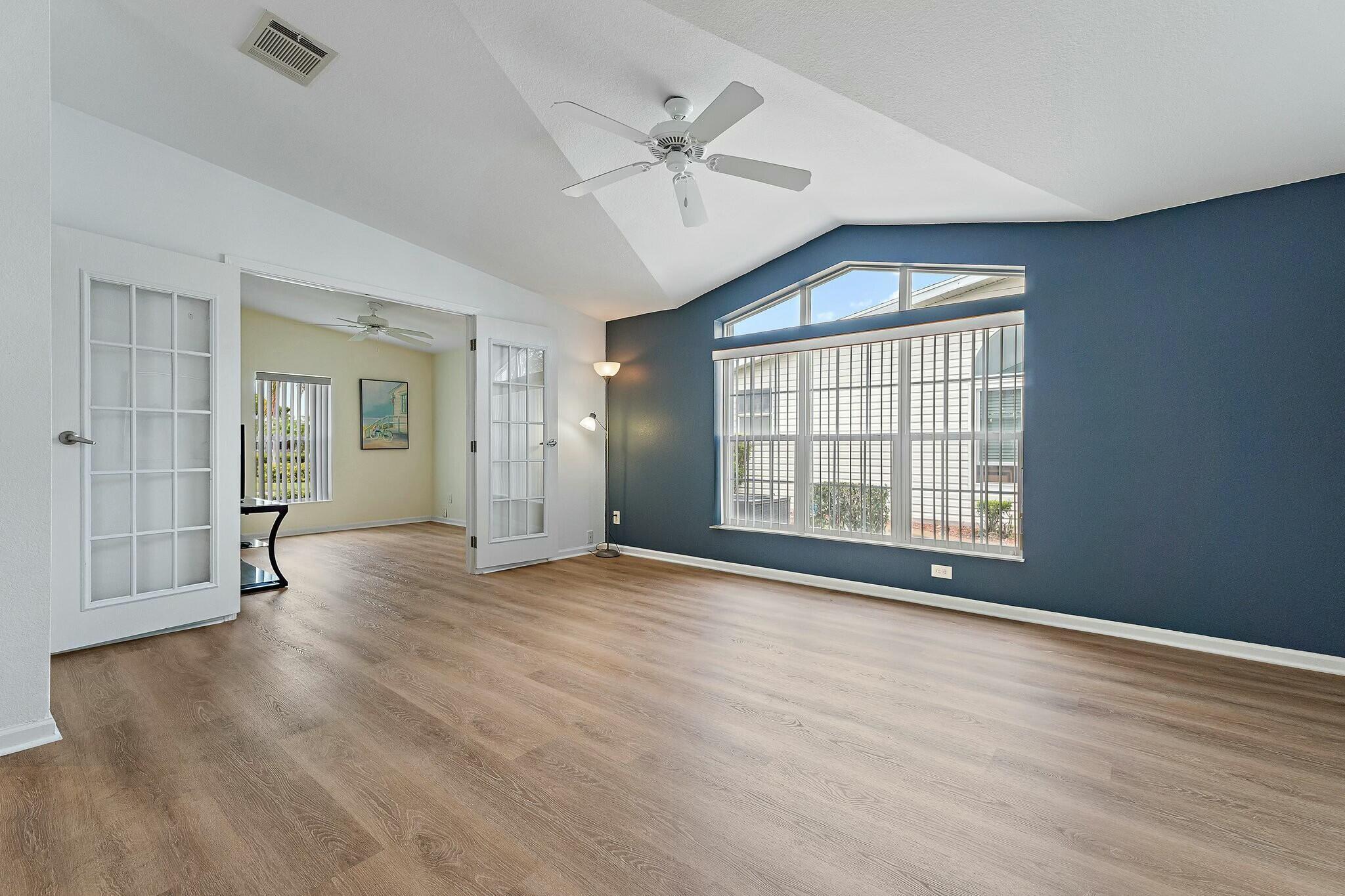 EAGLE'S RETREAT AT SAVANN - Residential