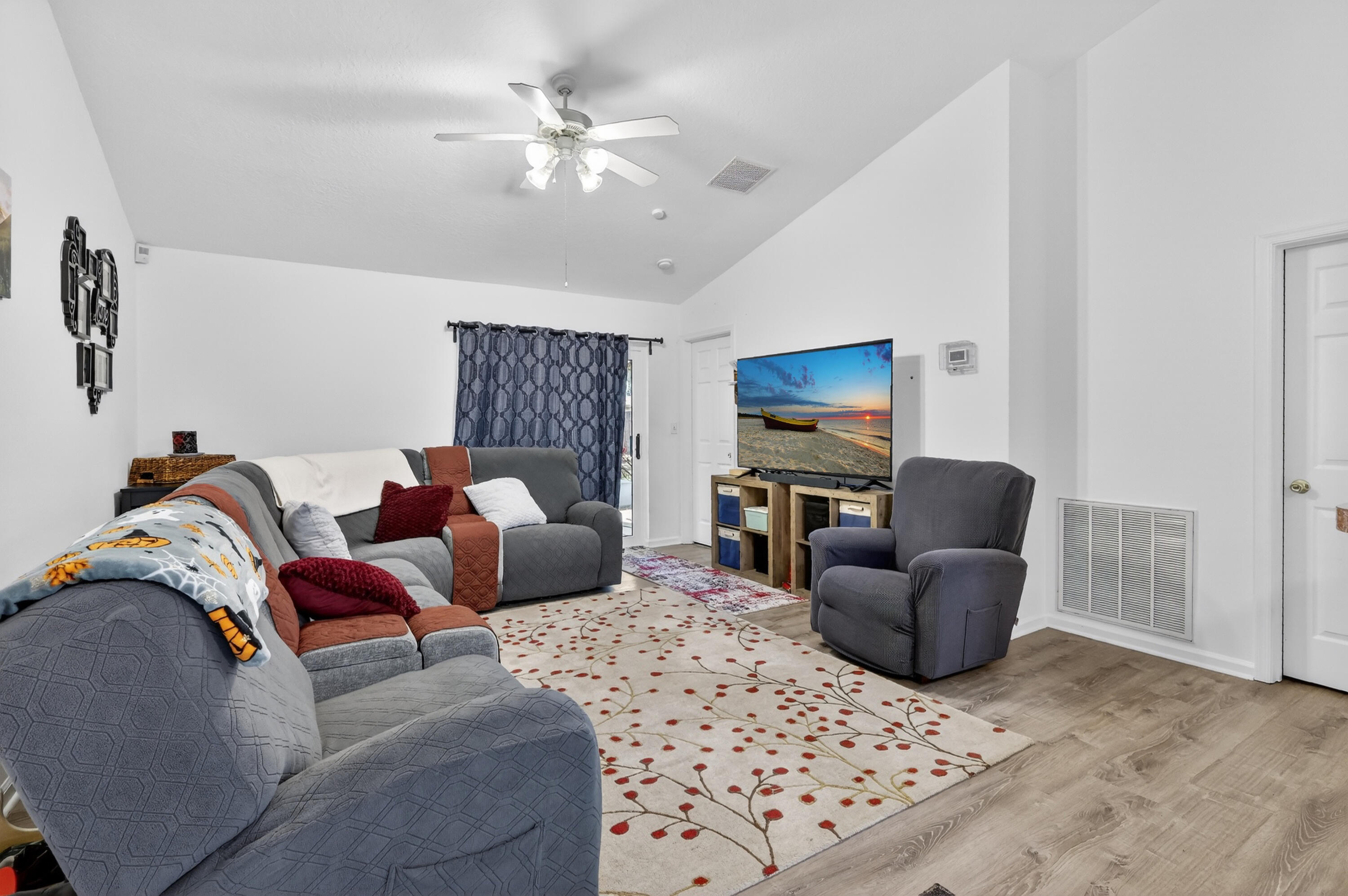 PORT ST LUCIE SECTION 3 - Residential