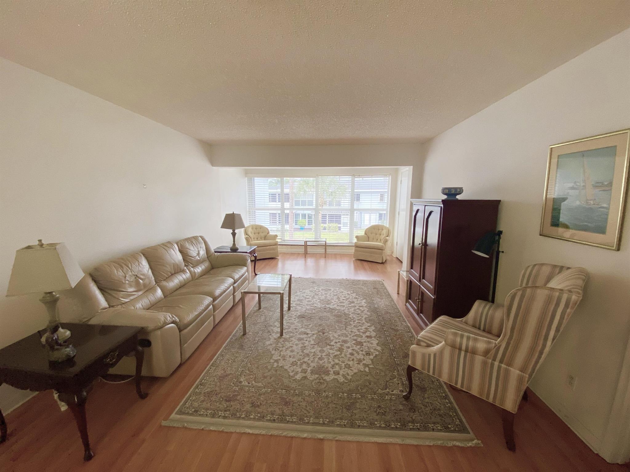 2721 SW 15th Street 202
