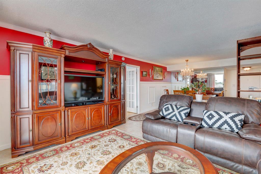 GOLDEN HORN CONDO - Residential