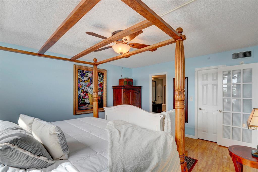 GOLDEN HORN CONDO - Residential