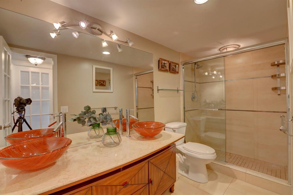 GOLDEN HORN CONDO - Residential