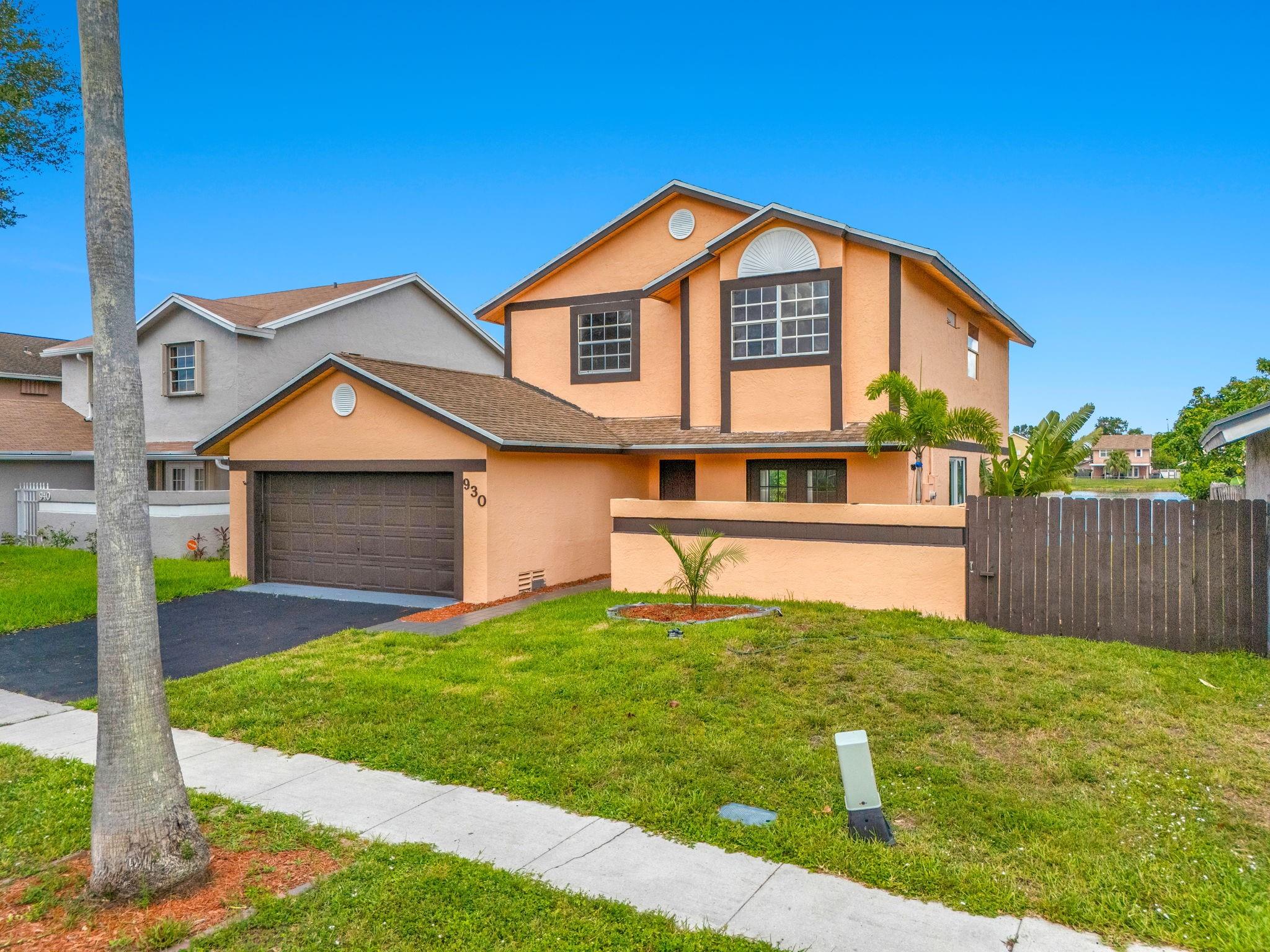 Price adjustment on this 4 Bedroom home in Lakeside Key! Along with an $10,000 closing credit being offered by the sellers! Ask about the Mortgage Rate Buy Down program available through Family Home Loans! This program saves you $400 monthly for the first year! Recent updates have been completed on this home, which include a new Hurricane Impact sliding door & new Hurricane impact windows on the first floor. Diamond brite/Pool plaster was just recently completed in the Pool. The pool LED light changes colors. You can enjoy the yard, Take in the serene and quiet surroundings of the lake view in the day. The master bedroom has a large walk in closet and the master bath has a roman style tub with an independent shower. The HOA is only $280 every 6 months!