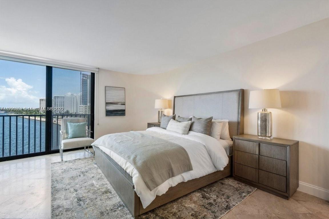 TRIANON CONDO - Residential Lease