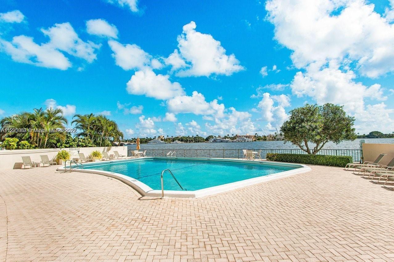 TRIANON CONDO - Residential Lease