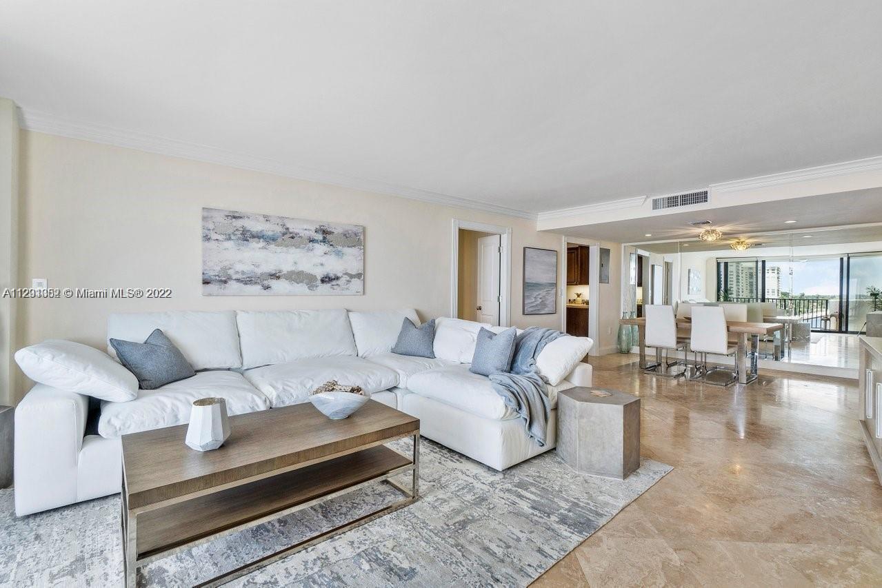 TRIANON CONDO - Residential Lease