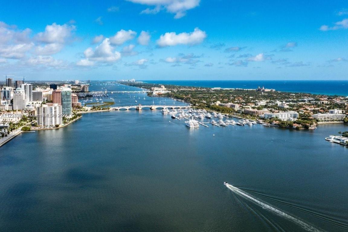 TRIANON CONDO - Residential Lease