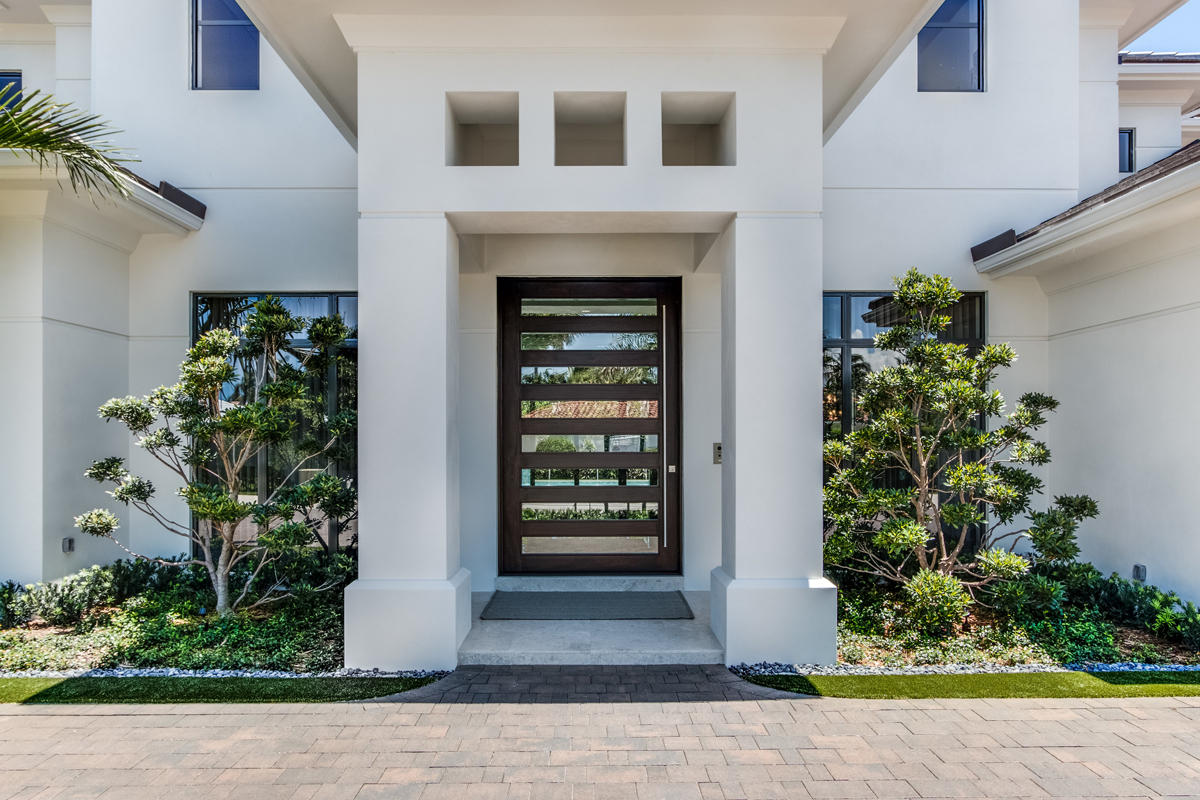 ROYAL PALM YACHT & COUNTR - Residential