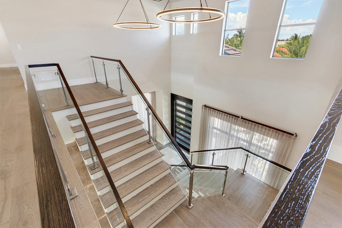 ROYAL PALM YACHT & COUNTR - Residential