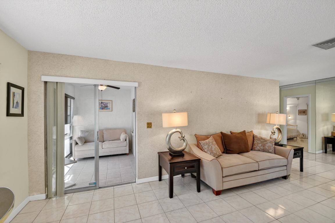 Banyan Springs - Residential