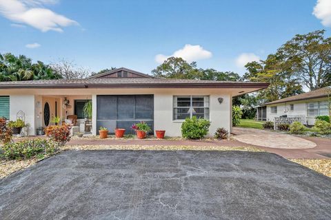 5199 Rose Hill Drive Boynton Beach FL 33437