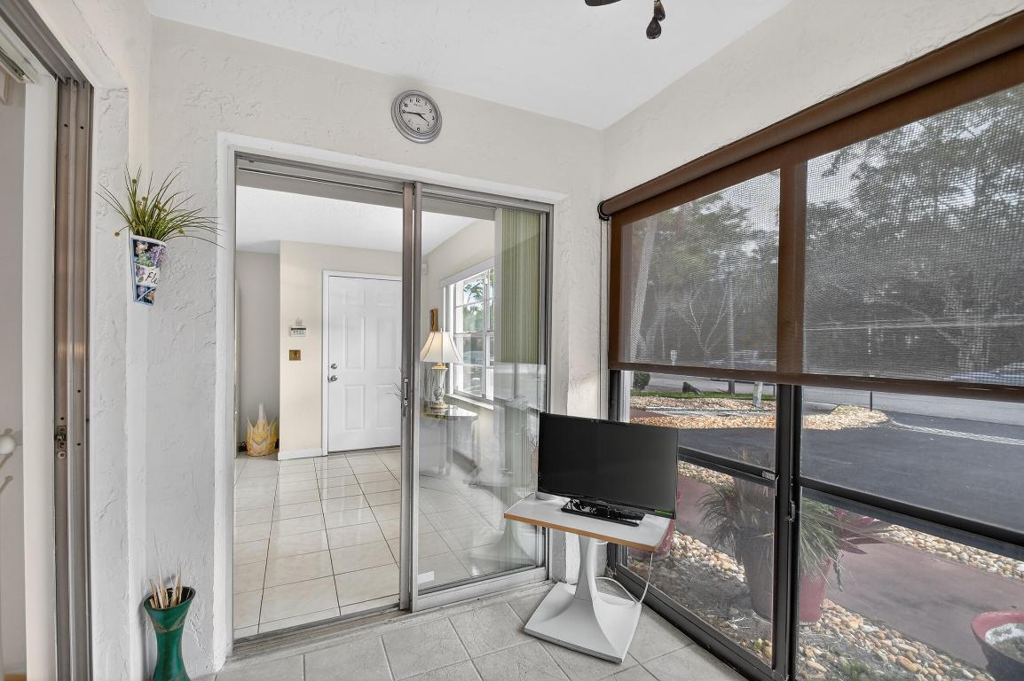 Banyan Springs - Residential