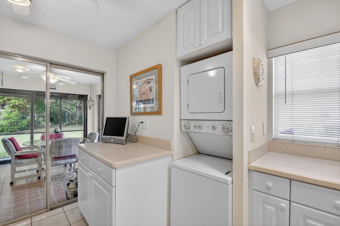 Banyan Springs - Residential