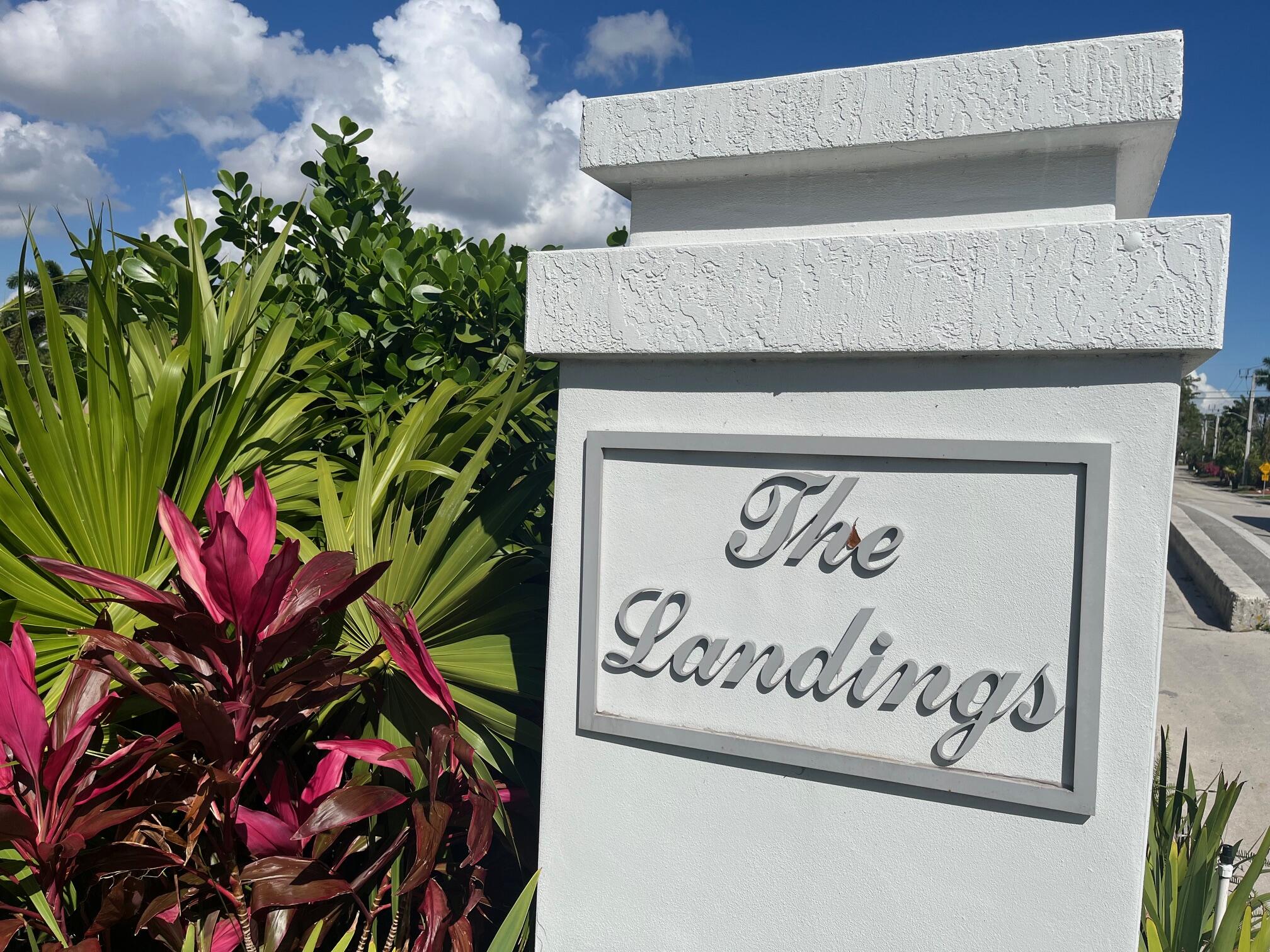 LANDINGS CONDO - Residential