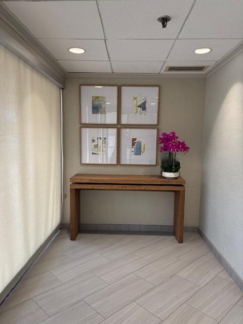 LANDINGS CONDO - Residential