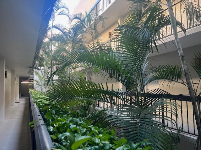 LANDINGS CONDO - Residential