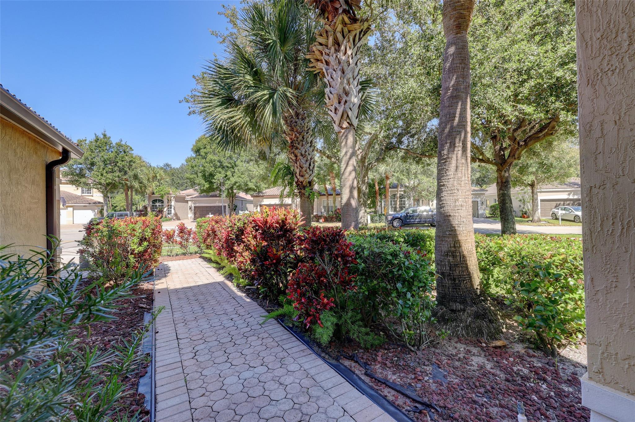 Victoria Isles - Residential
