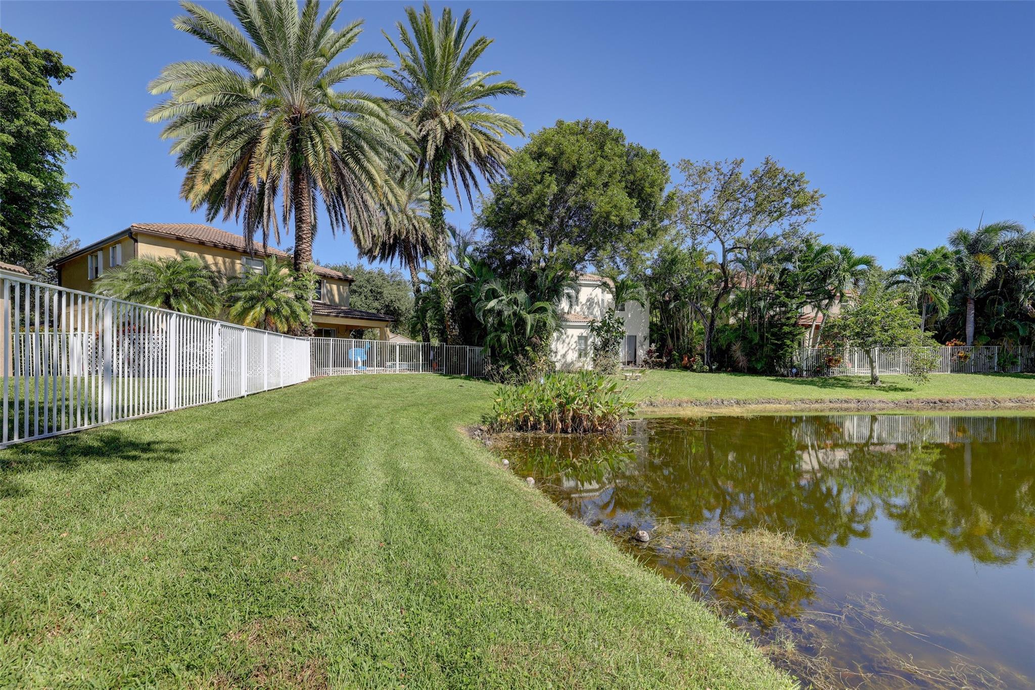 Victoria Isles - Residential