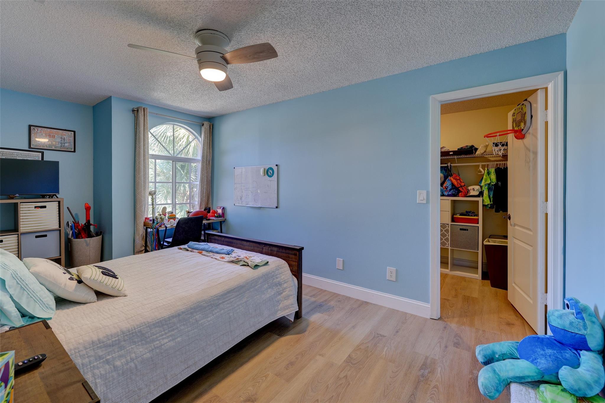 Victoria Isles - Residential