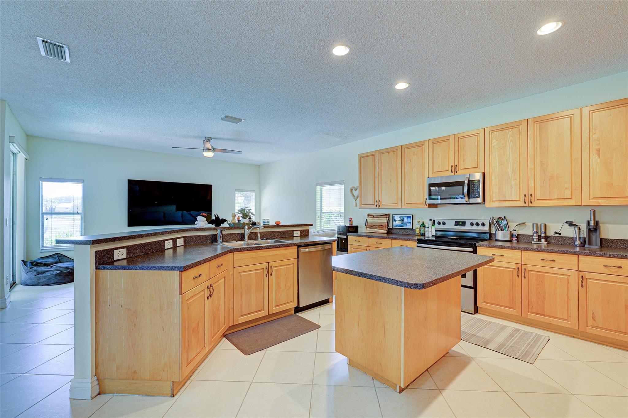 Victoria Isles - Residential