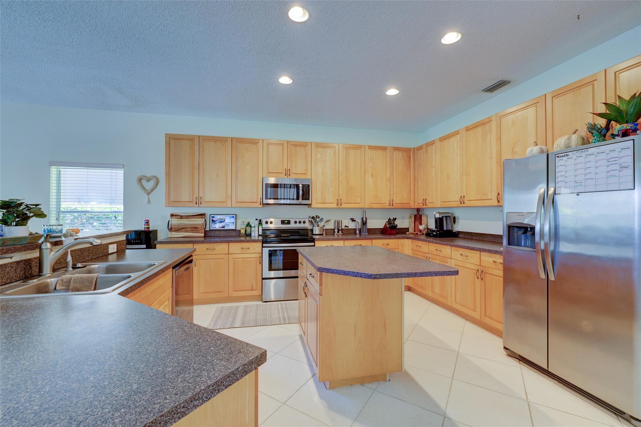 Victoria Isles - Residential