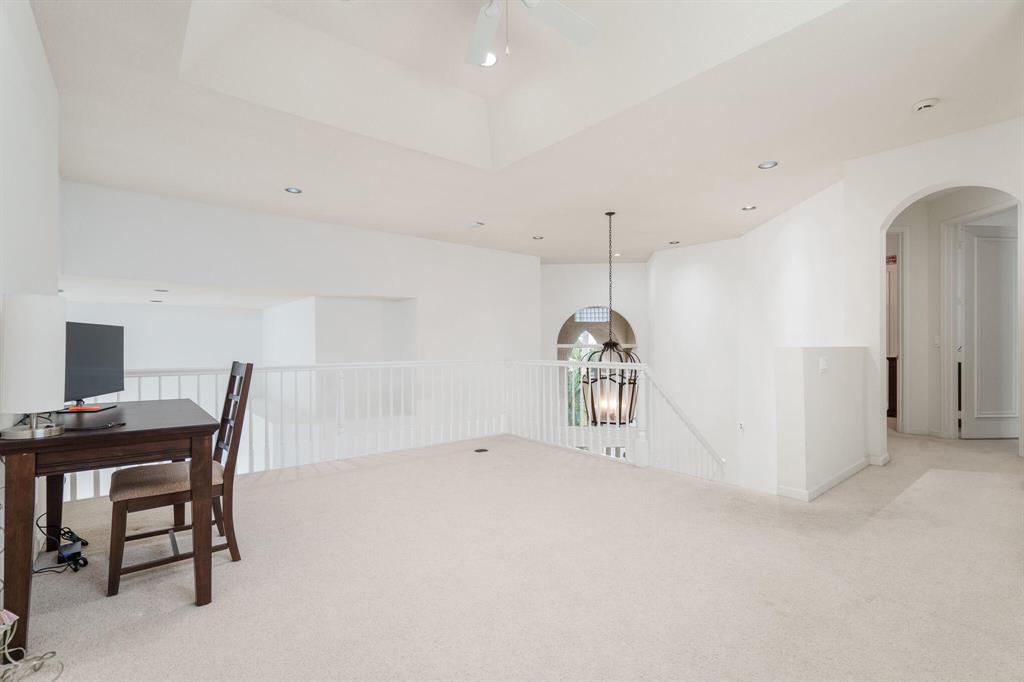 ADDISON RESERVE - Residential