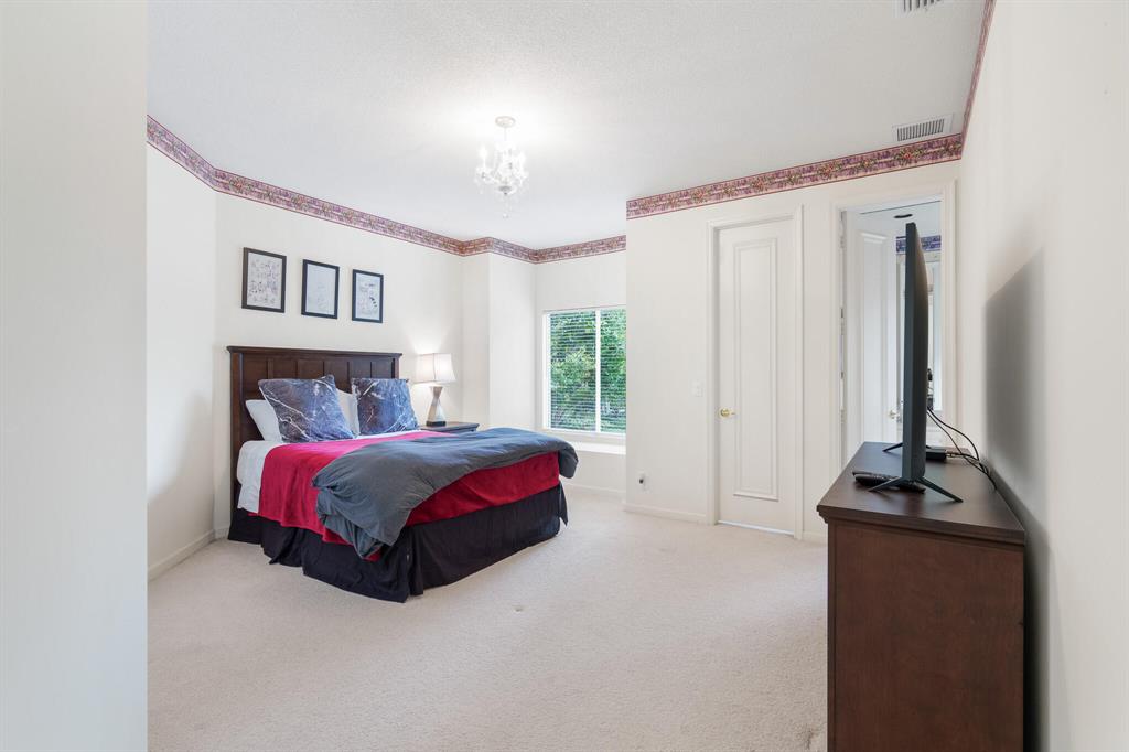 ADDISON RESERVE - Residential