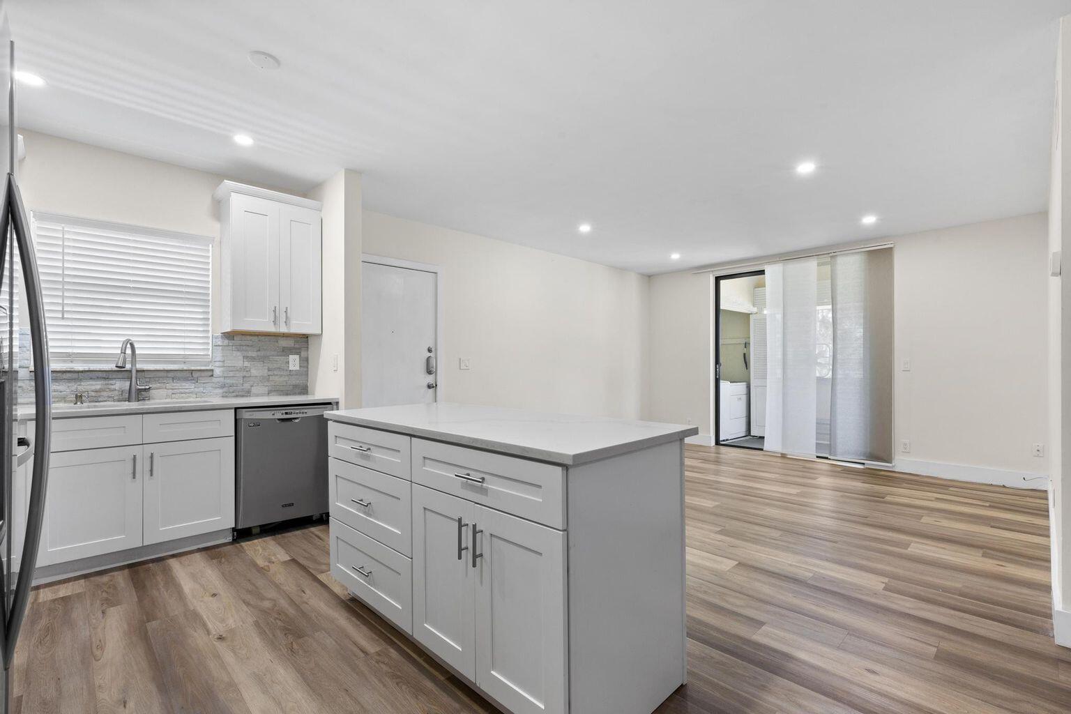 Spacious, bright and updated 2 bedroom and 2 bath unit located on 2nd floor with full size washer and dryer, large screened patio, modern updated kitchen, 2 full bath, walk in closet.Conveniently located in walking distance to downtown Coral Springs, which is currently developing Cornerstone Plaza, an open-air oasis situated on the southwest corner of Sample Road and North University Drive. This mixed-use development will include shopping and dining experiences.Also conveniently located within 10 minutes to the Promenade at Coconut Creek.Roofs in community have been recently replaced in 2024 along with updates to the pool and public areas.