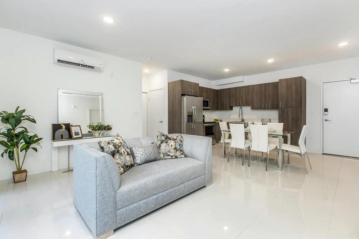 N/A - Residential Lease