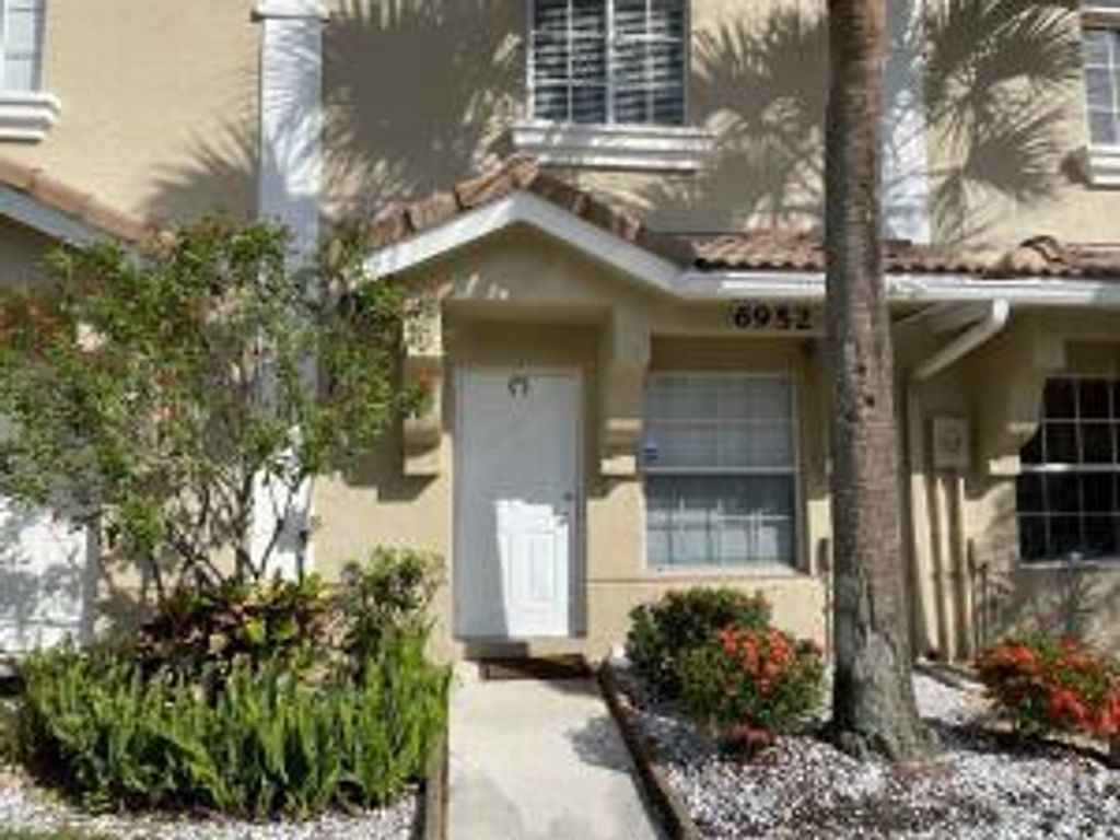 Photo of 6952 Crooked Fence Drive #1340, Lake Worth, FL 33467 (MLS # R10897355)